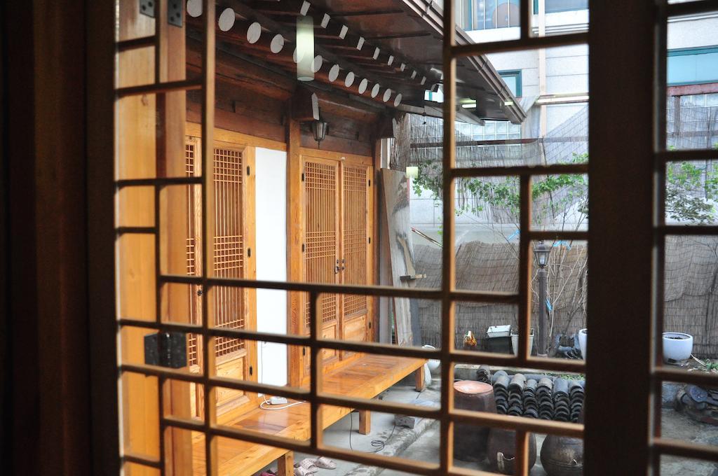 Hueahn Hanok Guesthouse Seoul Exteriör bild