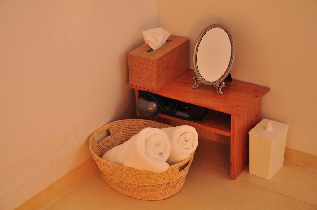 Hueahn Hanok Guesthouse Seoul Rum bild